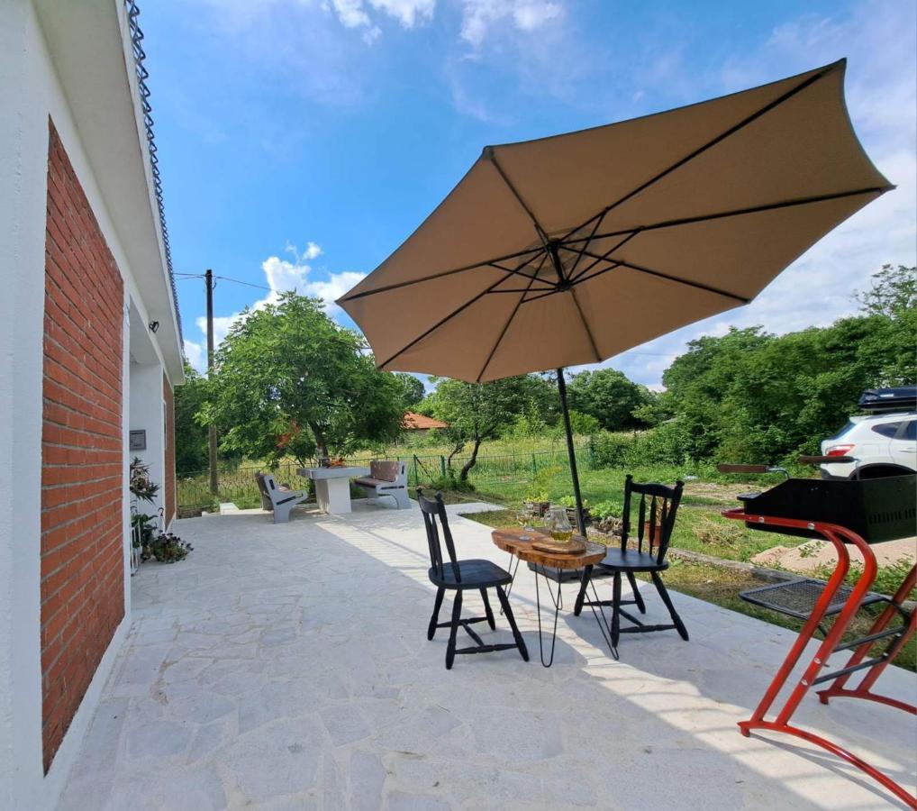 Guest House Green River Ljubuški Zewnętrze zdjęcie